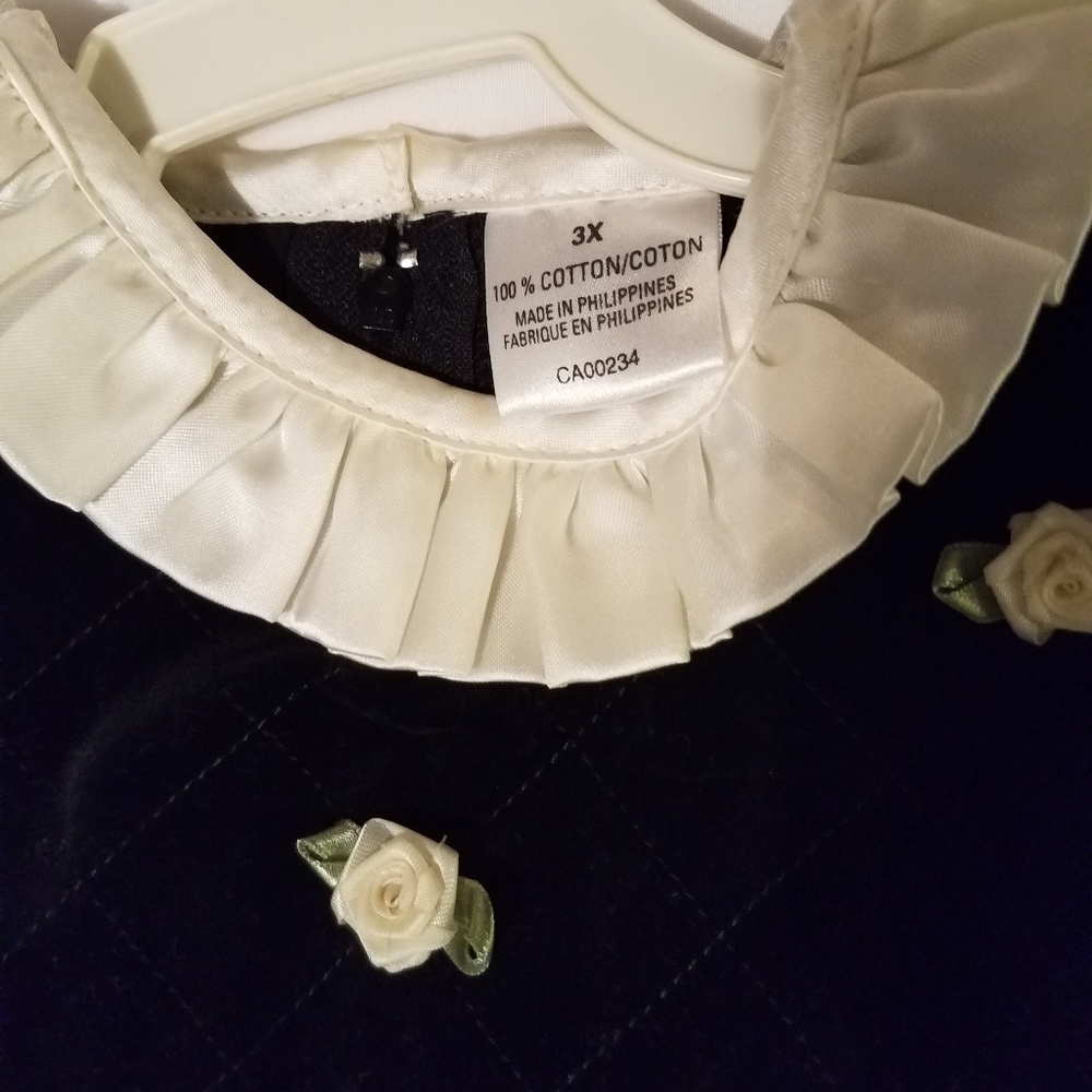 Dress - Picture 2 of 3
